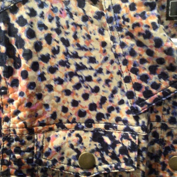 Patterned patent jacket, size 18 - Picture 5 of 5